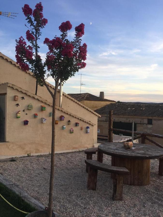 Casa Rural La Charolesa Aguilera Exterior photo
